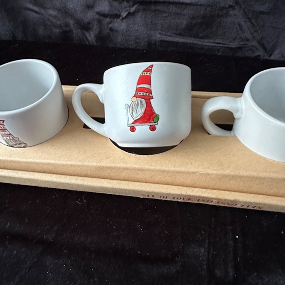 Sheffield Home set of 4  Gnome Espresso cups - Picture 6 of 9